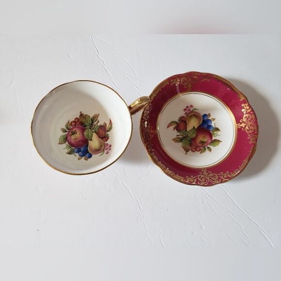 Clarence Cup & Saucer - Picture 6 of 11